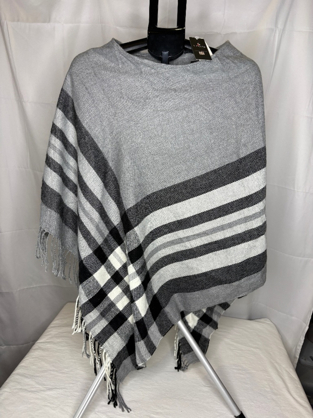 V. Fraas The Scarf Company Grey Black Plaid Original Poncho NWT